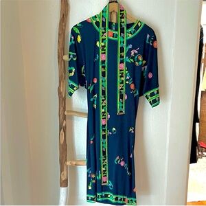 Leonard Paris Vintage Dolman Sleeve Navy Floral Jersey Dress with Sash Belt XS